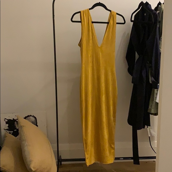 Yellow micro suede dress - Picture 2 of 3